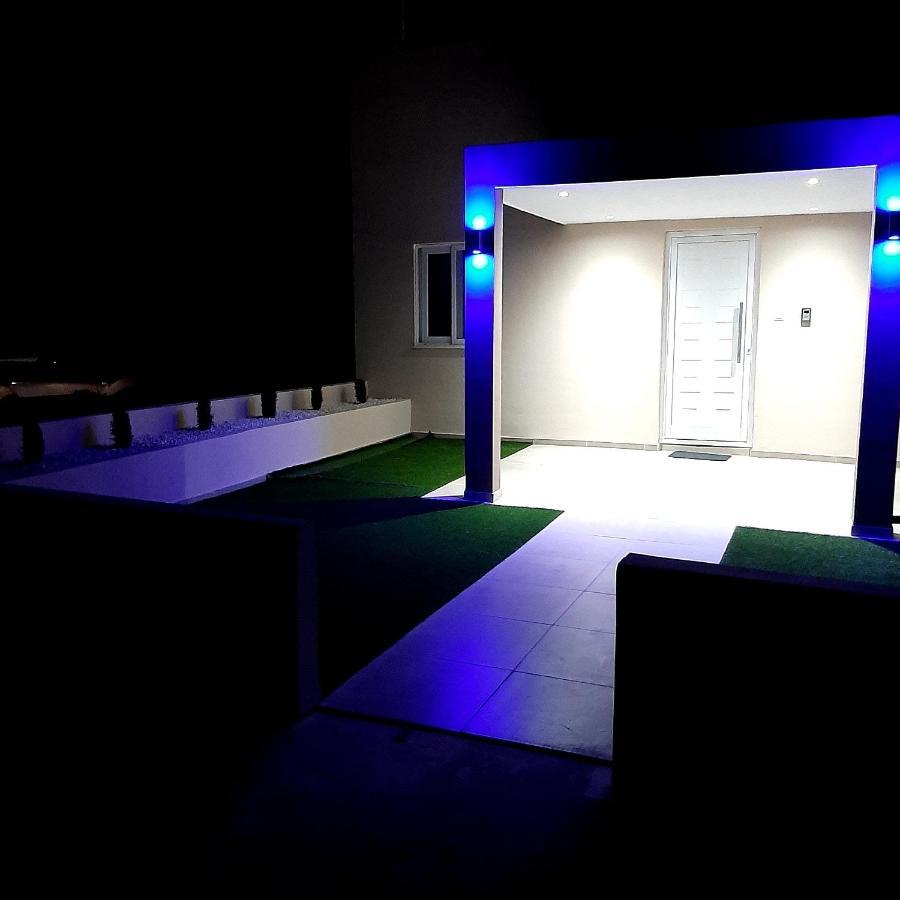 Universe House Dromolaxia Exterior foto